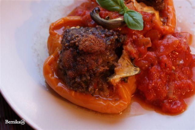 Papryka faszerowana mięsem i kuskusem