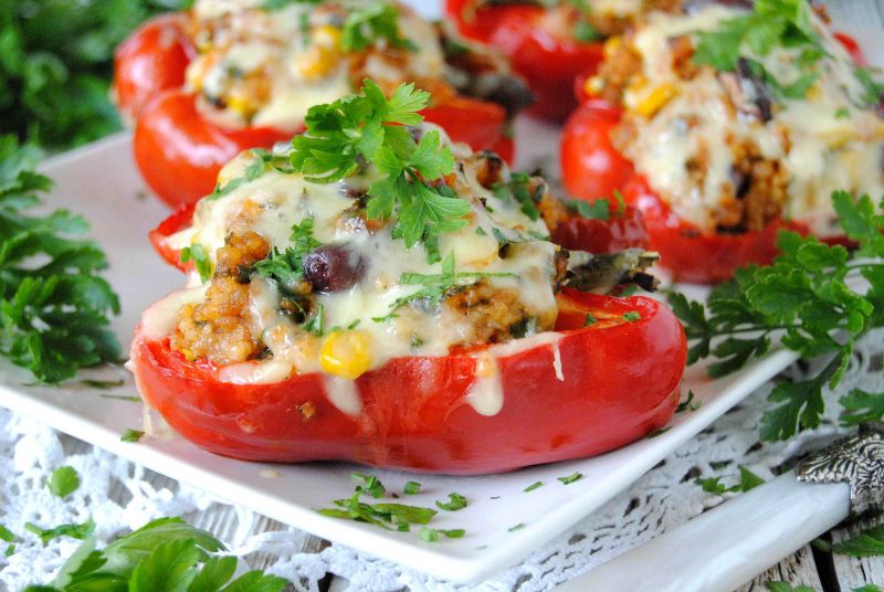 Papryka faszerowana po meksykańsku Papryka faszerowana po meksykańsku