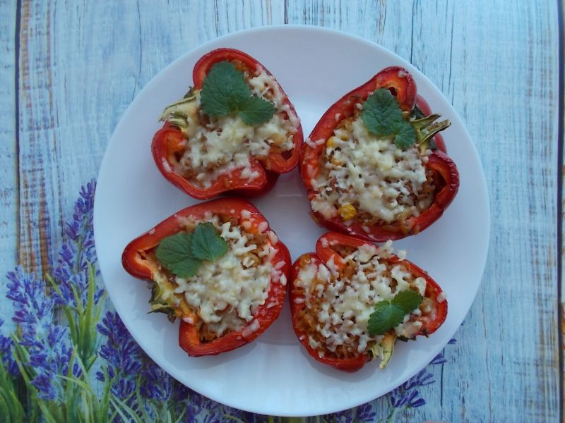 Papryka faszerowana po meksykańsku