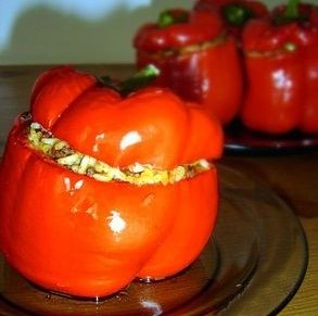 Papryka nadziewana mięsem 