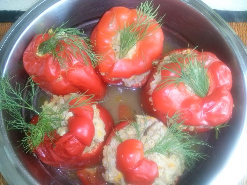 Papryka z mięsem i grzybami