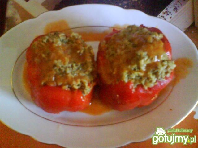 Papryka z mięsem i kasza gryczaną