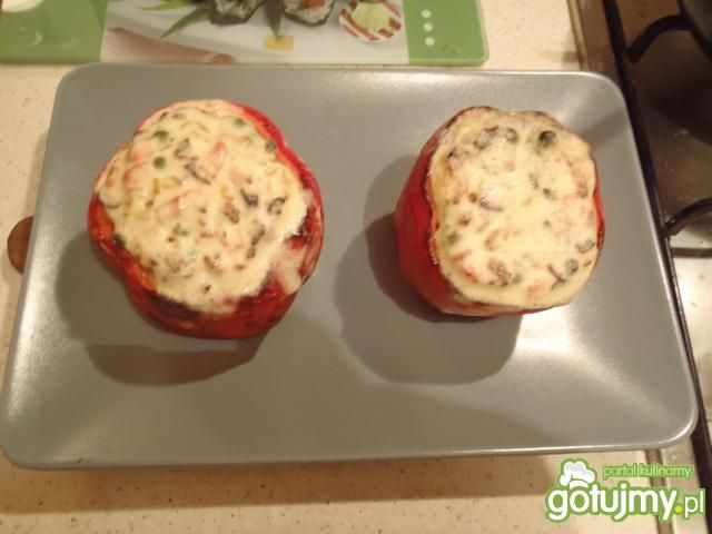 Papryki nadziewane z ryżem i warzywami Papryki nadziewane z ryżem i warzywami