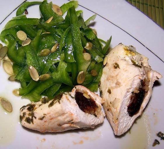 Parowane kieszonki z kurczaka marynowane w ziołach