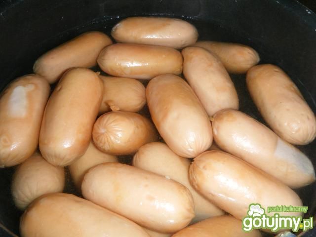 Parówki koktajlowe w sosie