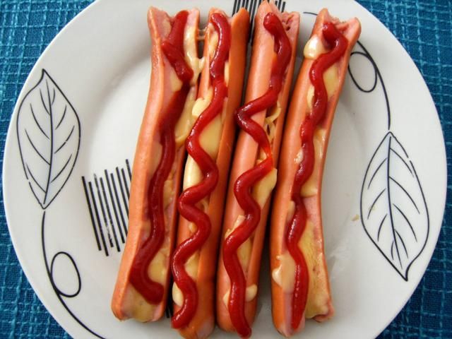 Parówki na szybko z serem