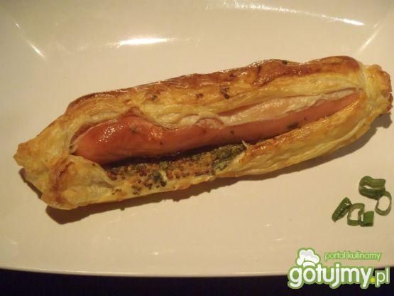 Parówki w cieście z musztardą francuską Parówki w cieście z musztardą francuską