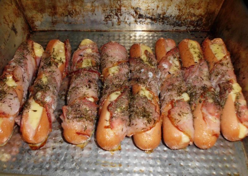 Parówki w kołderce z boczku Parówki w kołderce z boczku