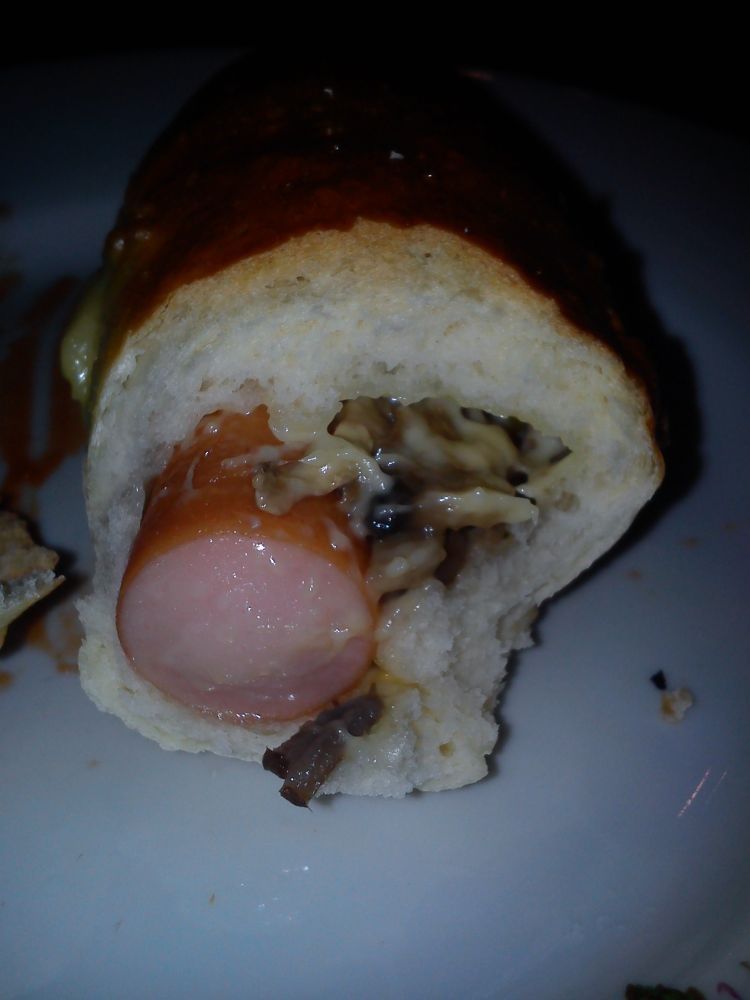 Parówki zapiekane w cieście