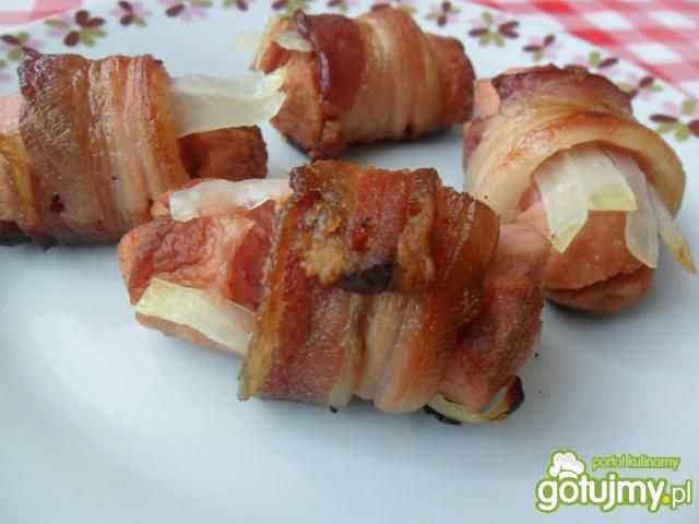 Parówki zawijane boczkiem