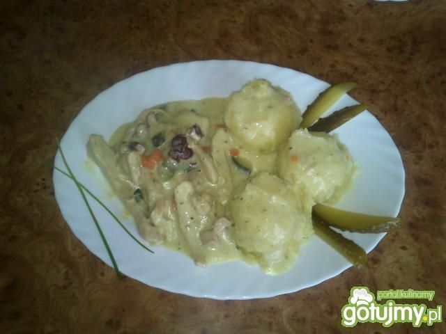 Paseczki kurczaka w sosie serowym Paseczki kurczaka w sosie serowym