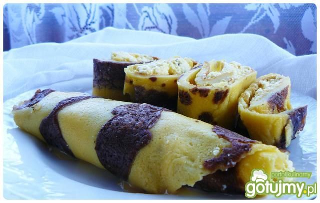 Pasiaste naleśniki z krówkowym serem