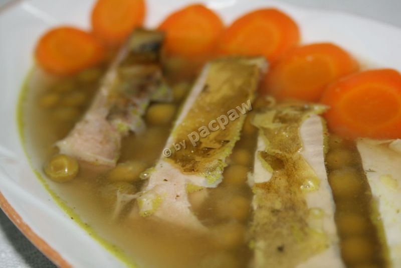 Paski karpia w galarecie Paski karpia w galarecie