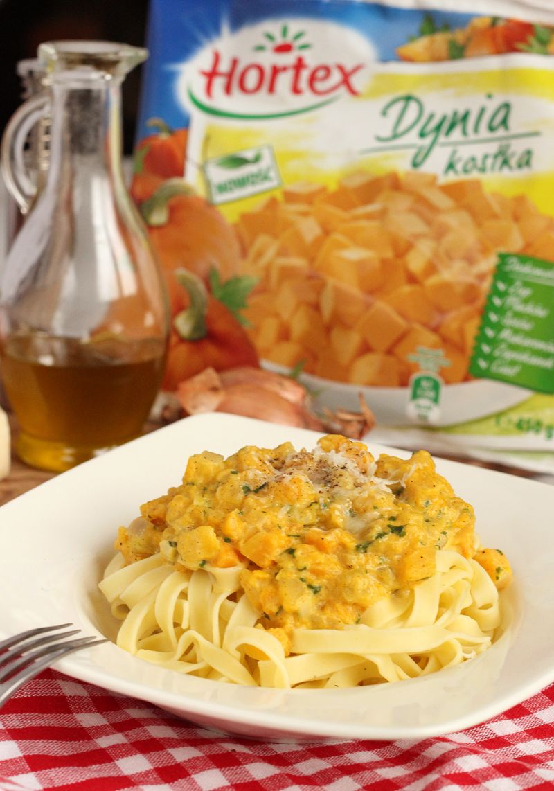 Pasta al sugo di zucca Pasta al sugo di zucca