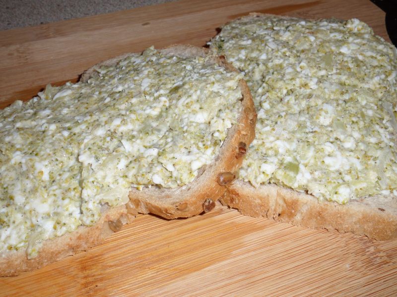 Pasta brokułowa Pasta brokułowa