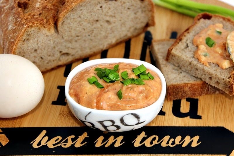 Pasta jajeczna z ketchupem Pasta jajeczna z ketchupem