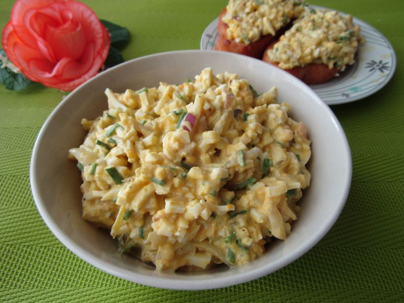 Pasta jajeczna z ogórkiem kiszonym Pasta jajeczna z ogórkiem kiszonym