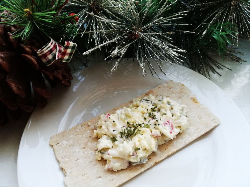 Pasta jajeczna z rzodkiewką Pasta jajeczna z rzodkiewką