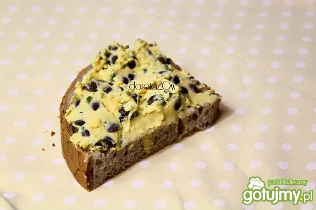 Pasta jajeczna z soczewicą