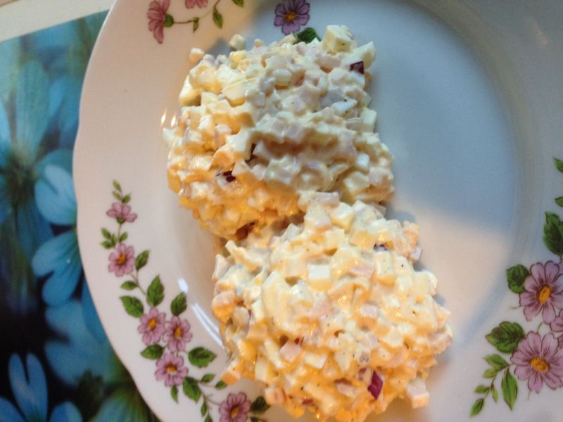 Pasta jajeczna z szynka