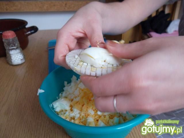 Pasta jajeczna ze szczypiorkiem 4