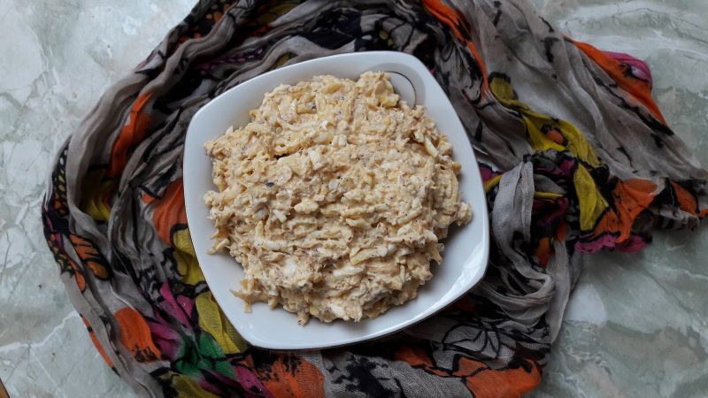 Pasta jajeczno serowa z rybą 