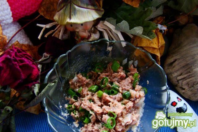 Pasta kanapkowa  z dymką  Pasta kanapkowa  z dymką