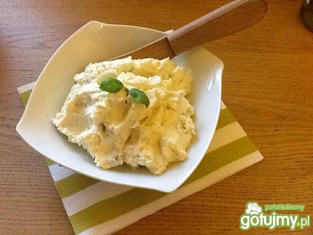 Pasta kanapkowa z gorgonzolą Pasta kanapkowa z gorgonzolą