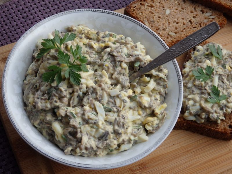 Pasta pieczarkowo-jajeczna