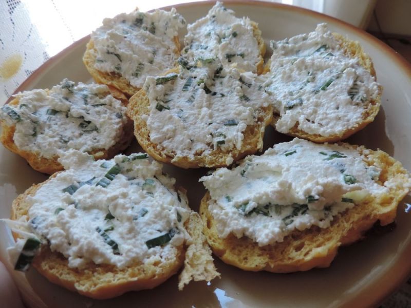 Pasta porowo-czosnkowa Pasta porowo-czosnkowa