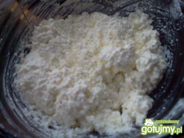 Pasta rzodkiewkowo-czosnkowa 2