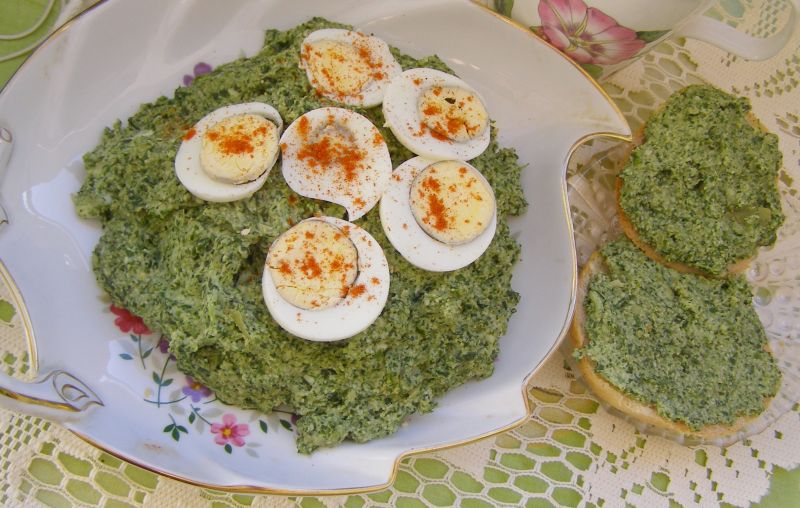 Pasta szpinakowo-jajeczna