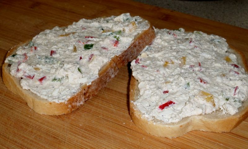 Pasta twarogowa do chleba