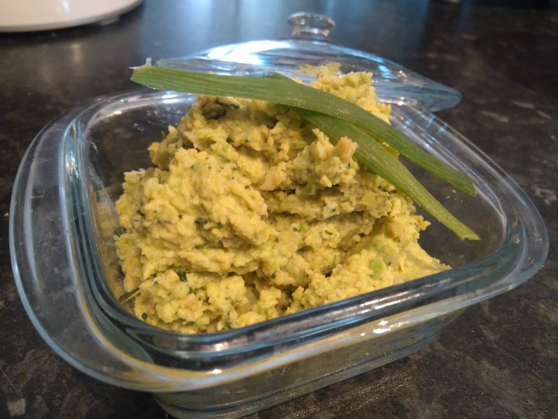 Pasta z awokado i cieciorki Pasta z awokado i cieciorki