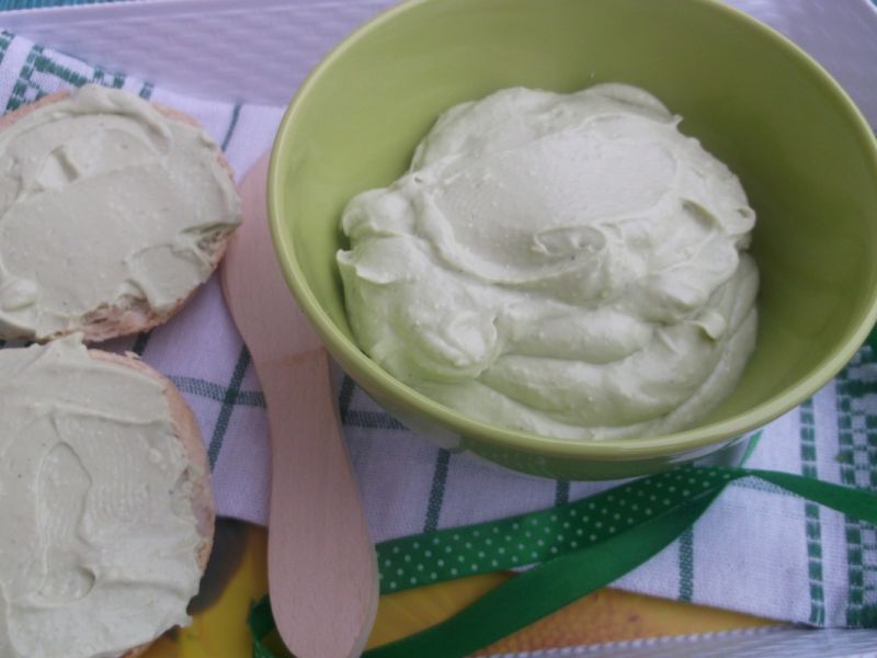 Pasta z awokado i twarożkiem Pasta z awokado i twarożkiem