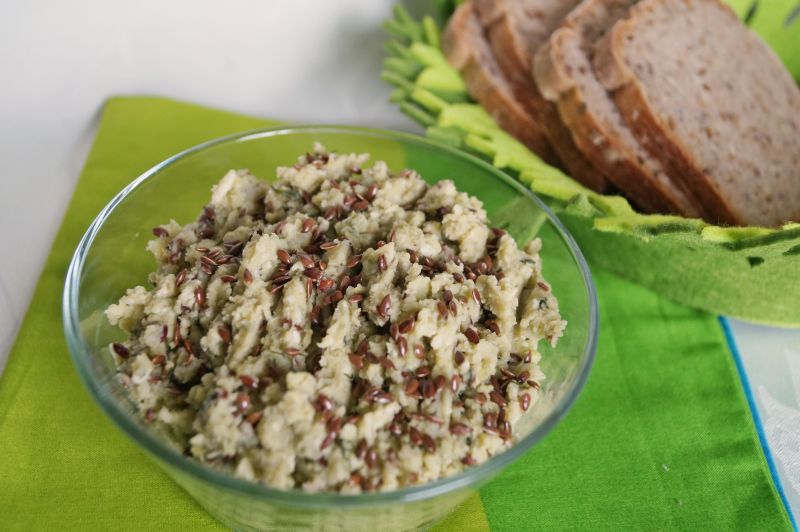 Pasta z bobu z cheddarem Pasta z bobu z cheddarem