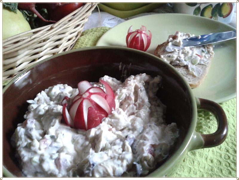 Pasta z fety z grillowanym bakłażanem  Pasta z fety z grillowanym bakłażanem