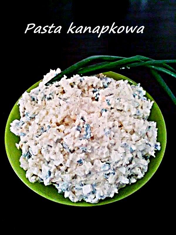 Pasta z jaja szczypiorku i sera na kanapki 