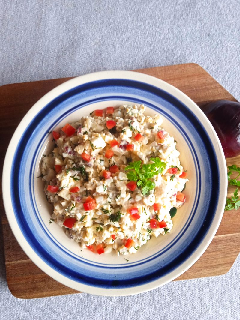 Pasta z jajek i śledzi