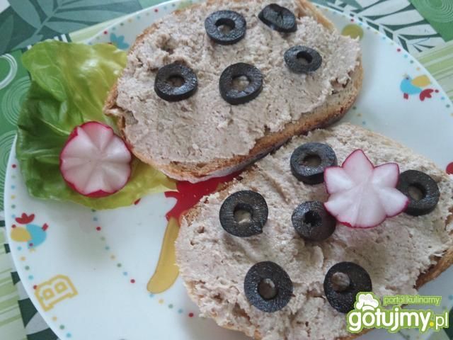 Pasta z kurczaka do chleba