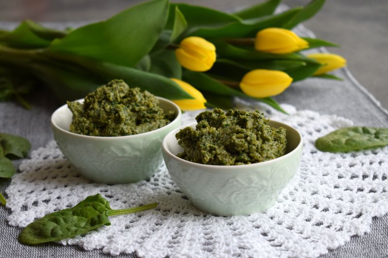 Pasta z pieczonego bakłażana i szpinaku Pasta z pieczonego bakłażana i szpinaku