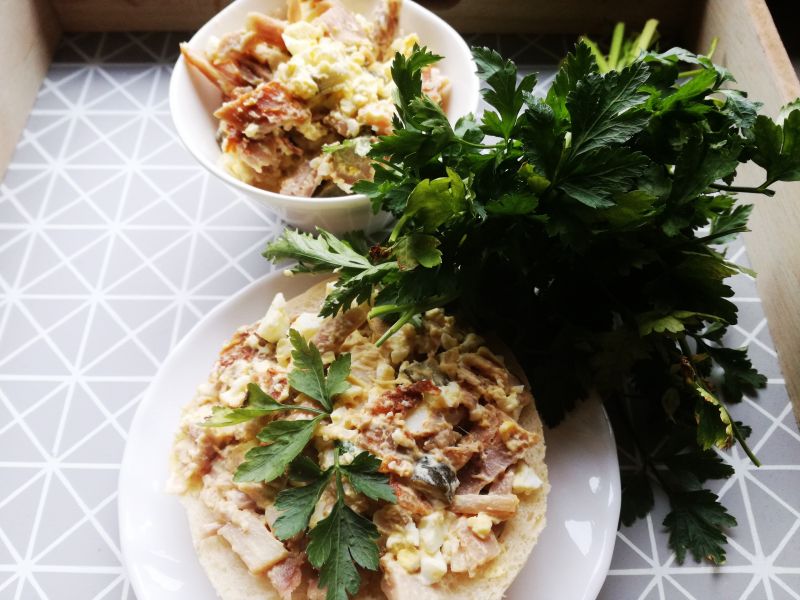 Pasta z pieczonym kurczakiem i pieczarkami Pasta z pieczonym kurczakiem i pieczarkami