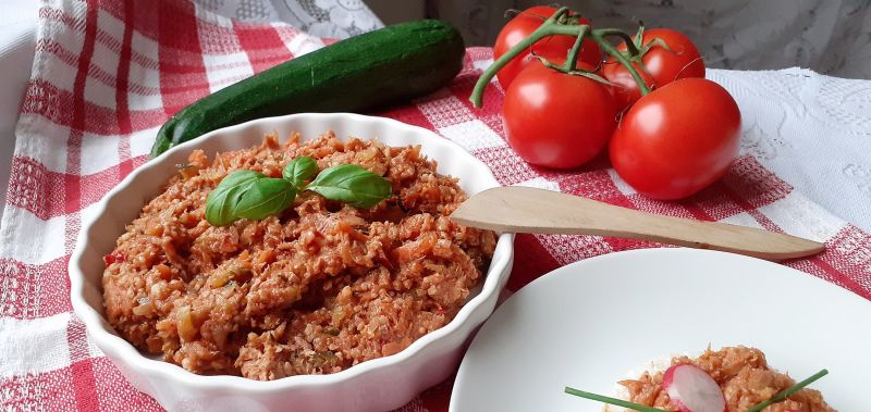 Pasta z tuńczyka, kaszy jaglanej i warzyw Pasta z tuńczyka, kaszy jaglanej i warzyw
