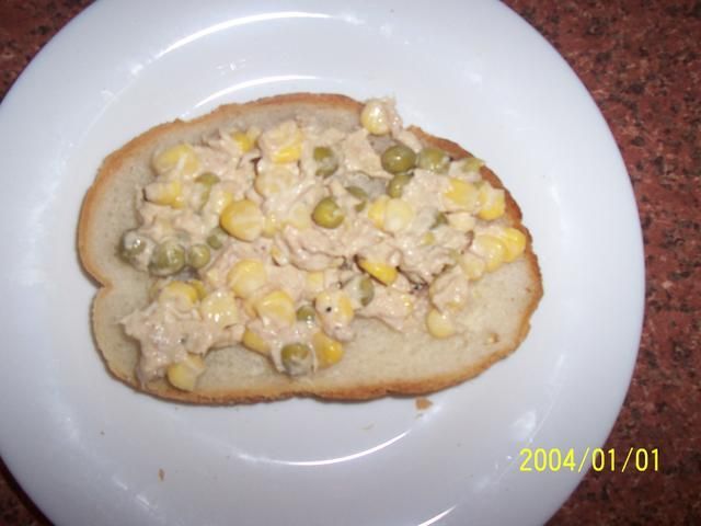 pasta z tuńczyka na kanapkę.