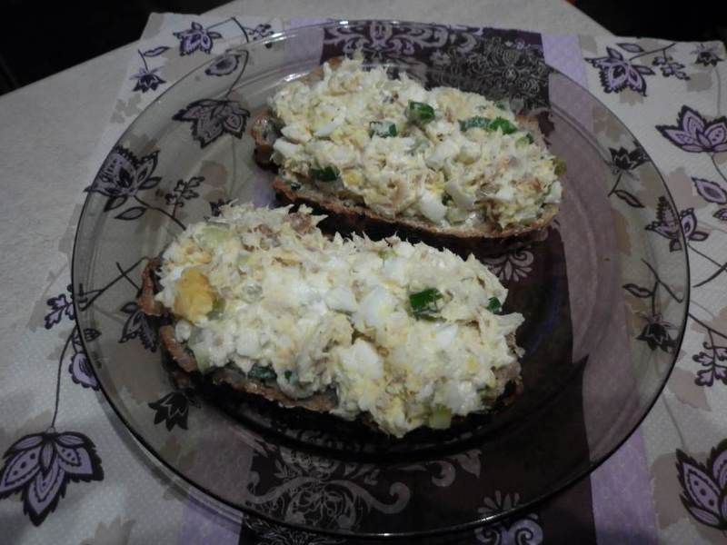 Pasta z wędzonego pstrąga