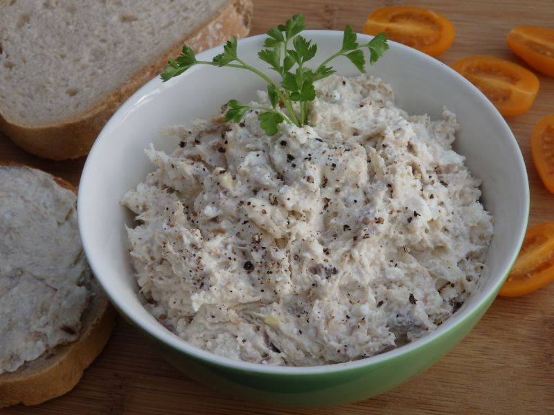 Pasta z wędzonej makreli z twarogiem