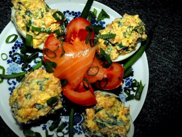 Pasta z wędzonym łososiem...))