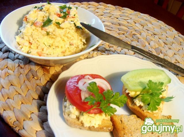 Pasta z żołtym serem  Pasta z żołtym serem