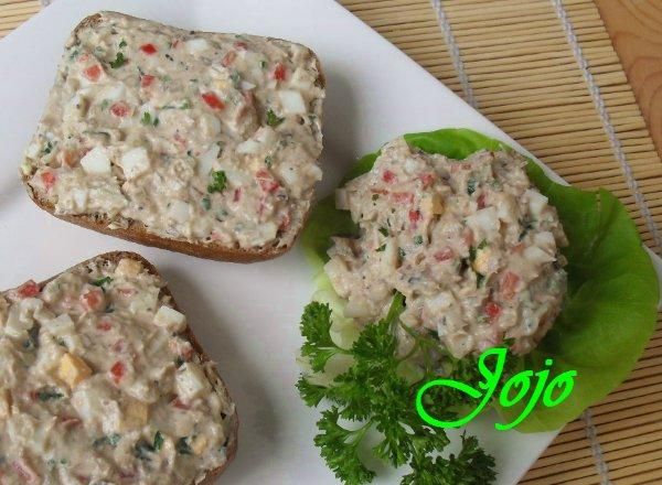 Pasta ze szprotek. Pasta ze szprotek.