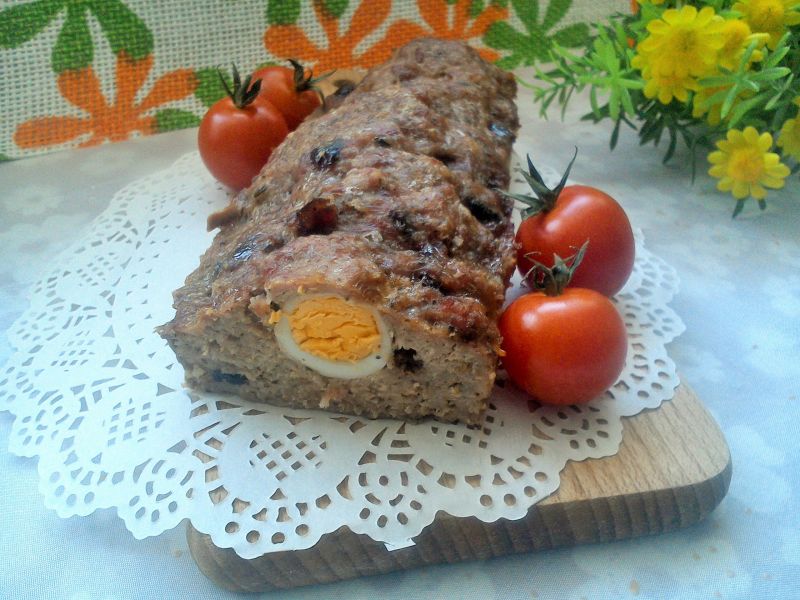 Pasztecik mięsny z niespodzianką 